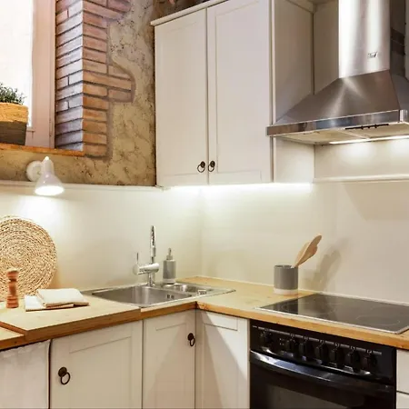 Holiday home Beautiful Stone House With Private Terrace Vilaur