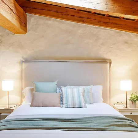 Charming Stone House Near Retreat * Vilaur