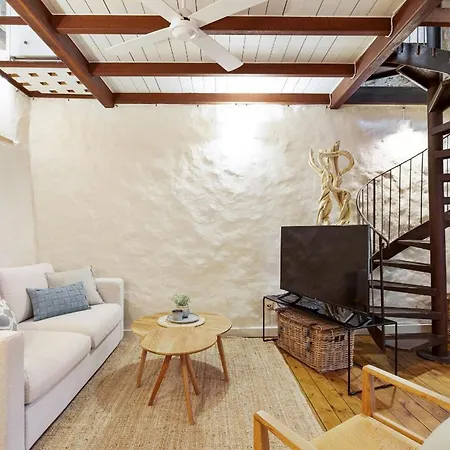 Beautiful Stone House With Private Terrace Holiday home